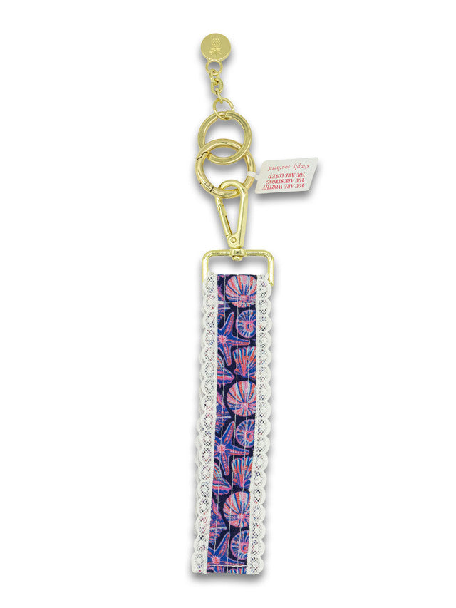 Lace Keyfob, Shells
