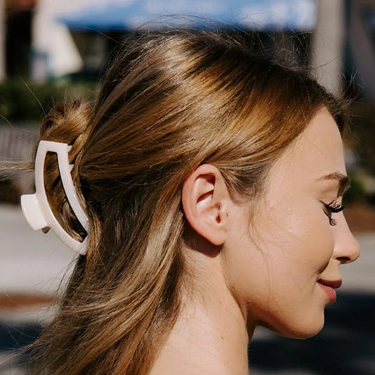 Soft Surf Open Hair Clip Medium