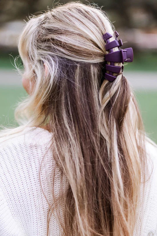 Burgundy Bliss Classic Hair Clip Medium