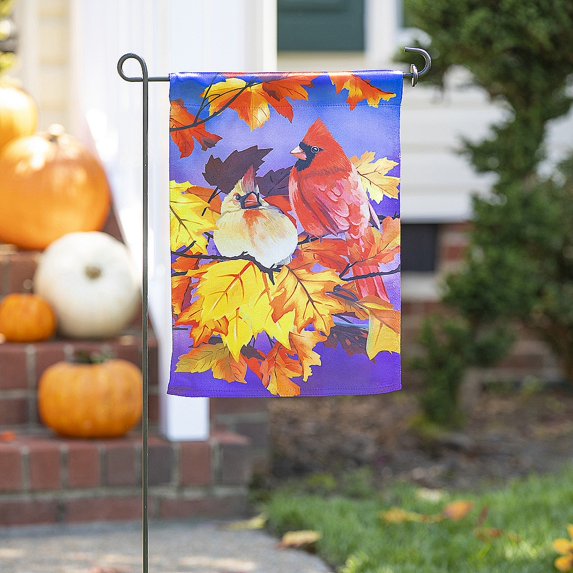 Lustre Garden Flag, Cardinal Friends