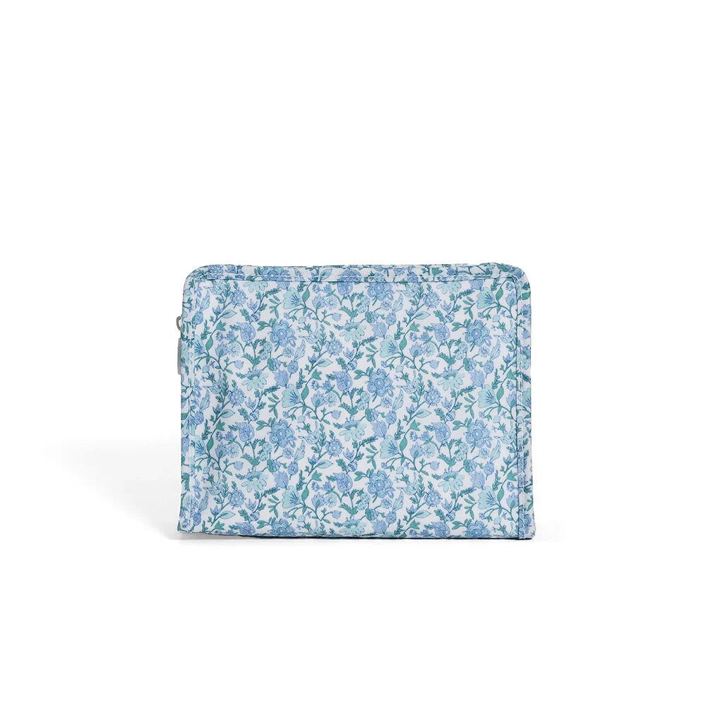 Roadie Medium Zip Pouch, Hamptons Floral