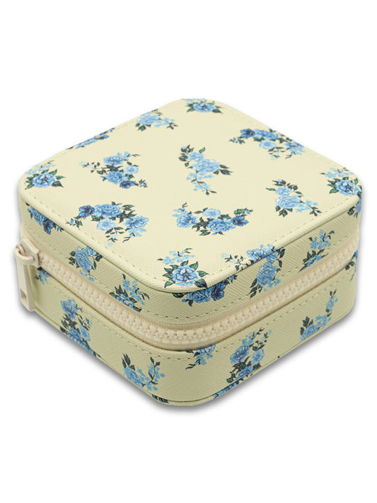 Jewelry Case, Cream w/ Blue Rose