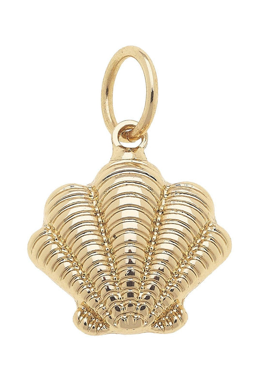 Ribbed Clamshell Charm in Shiny Gold