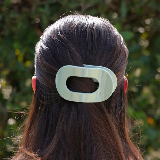 Dew Drop Flat Round Hair Clip Medium