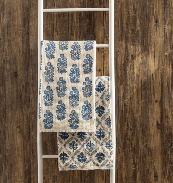 Blue Flower Repeat Blanket
