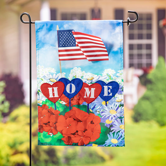 Patriotic Home in Hearts Garden Antique Flag