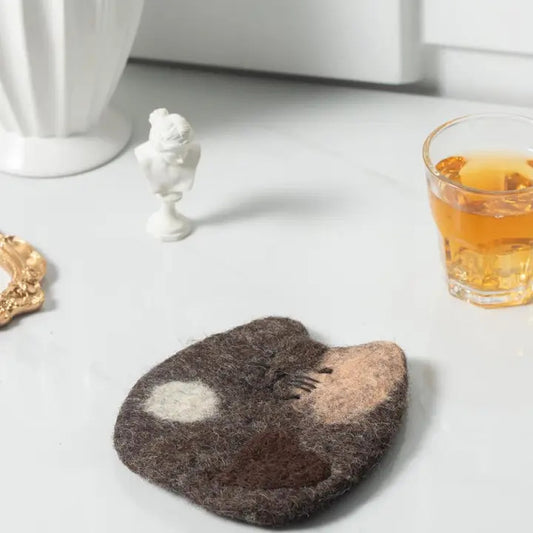 Coffee Mug Rug, Brown Cat