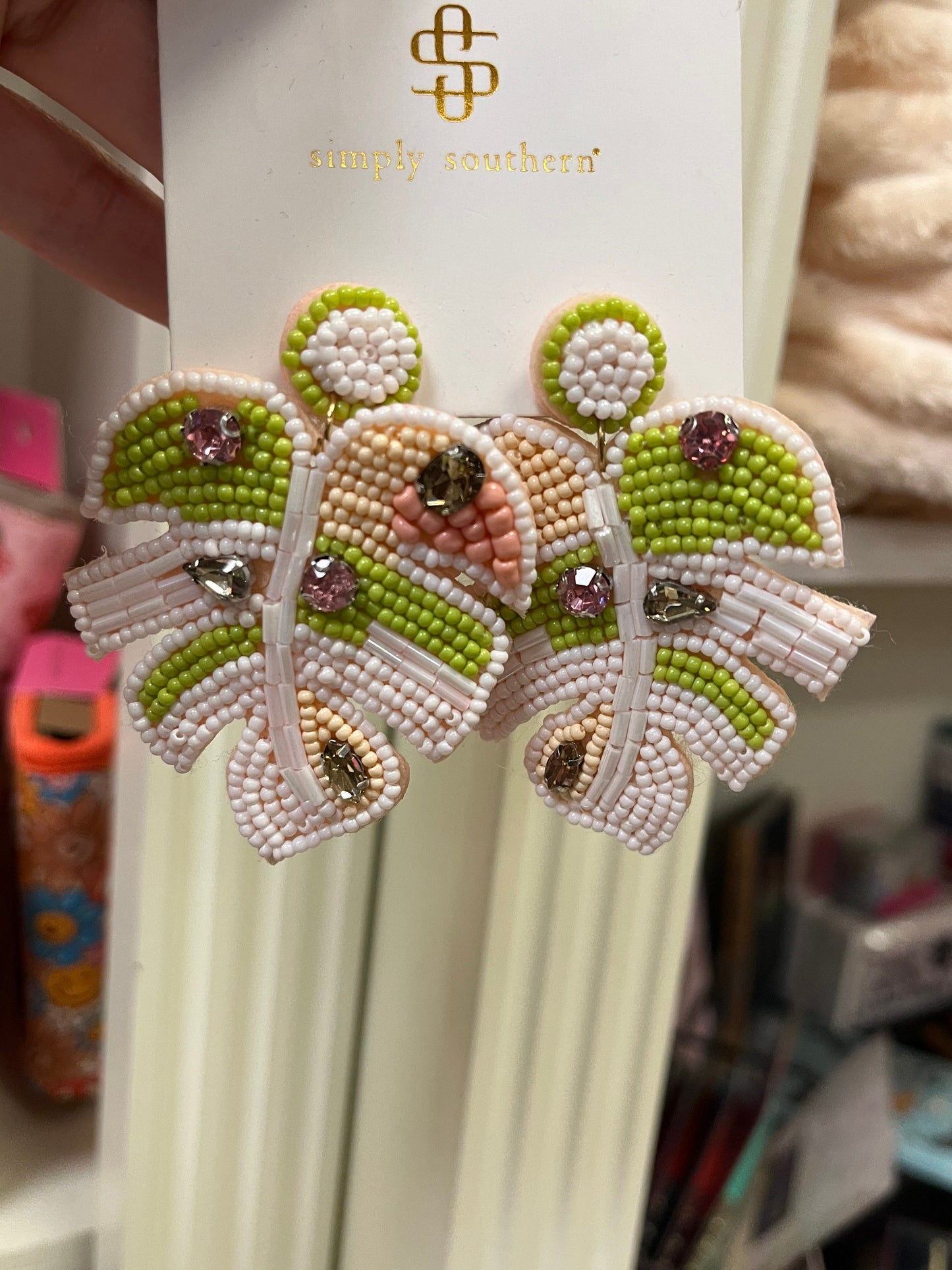 Earrings, Palm