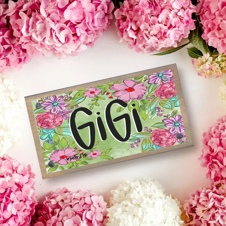 Driftwood Happy Block, Gigi