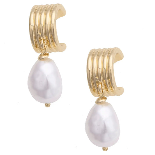 Michelle Ribbed Pearl Hoop Earrings in Ivory