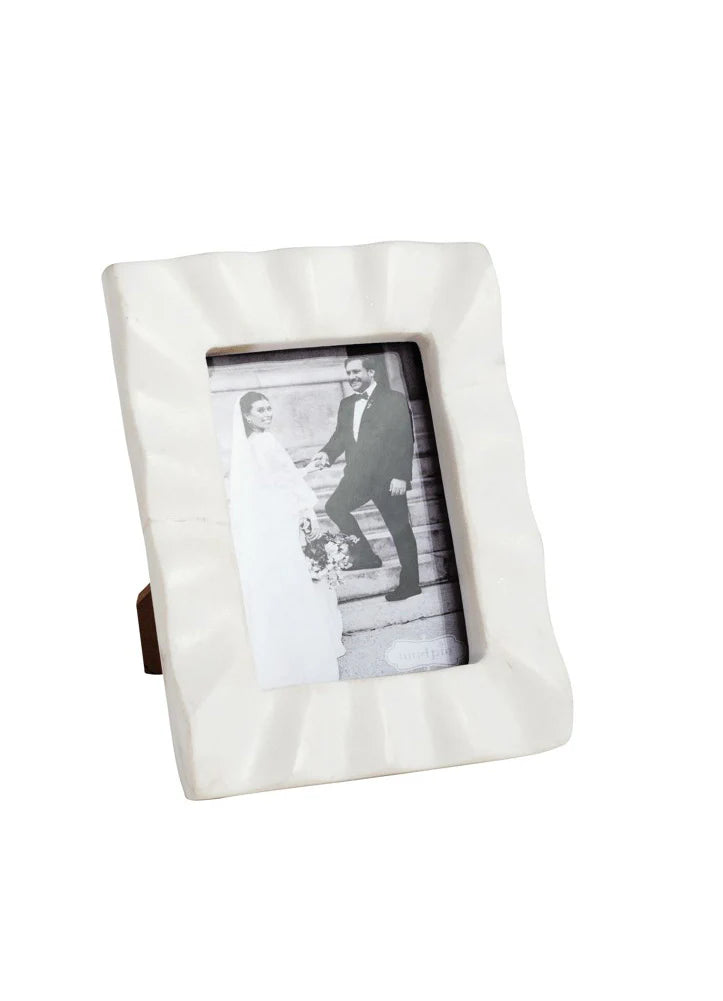 Rectangle Ruffled Marble Frame